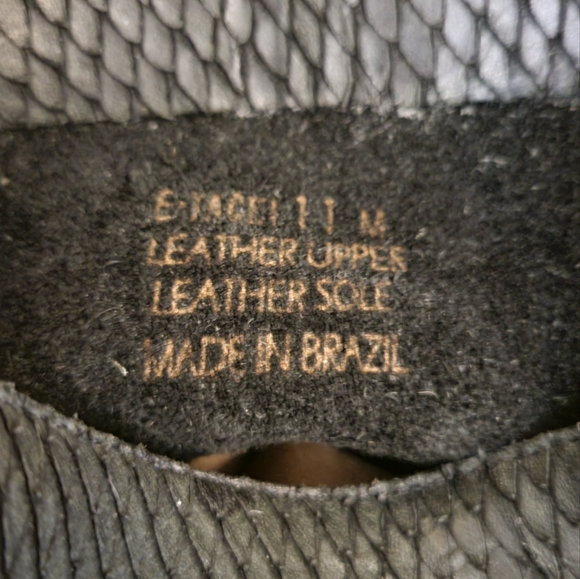 Elizabeth And James Black Reptile Embossed Leather Booties Size 11 - Picture 11 of 12